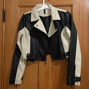 Cropped Faux Leather Motorcycle Jacket 🏍️🧥Ashley by 26 International